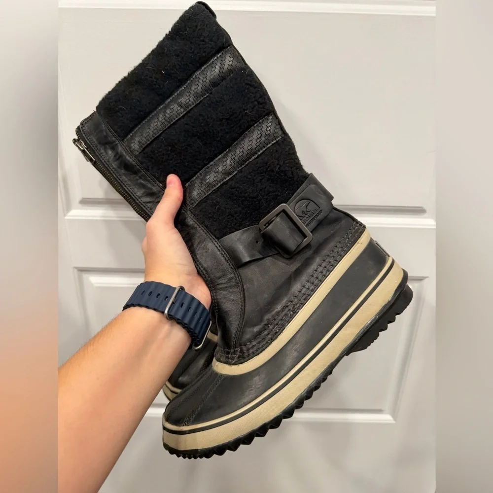 Sorel Helen of Tundra II winter boots in black leather size 7 - Picture 3 of 6